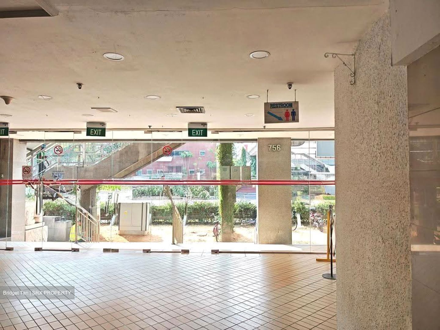 Upper Serangoon Shopping Centre (D19), Shop House #624913881